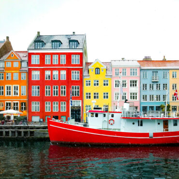 Colorful buildings along a waterway